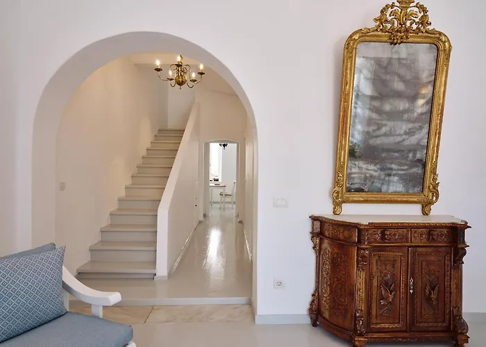 Alice's Noble House * Mykonos Town