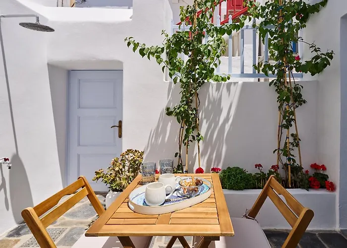 Alice's Noble House *